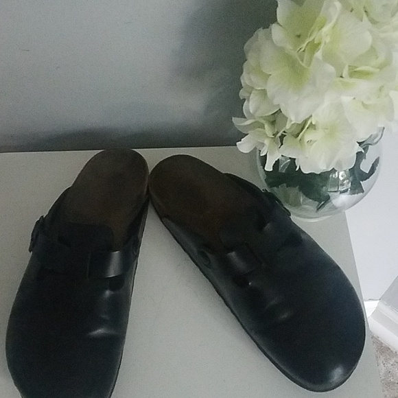 Birkenstock Shoes - Birkenstocks black clogs